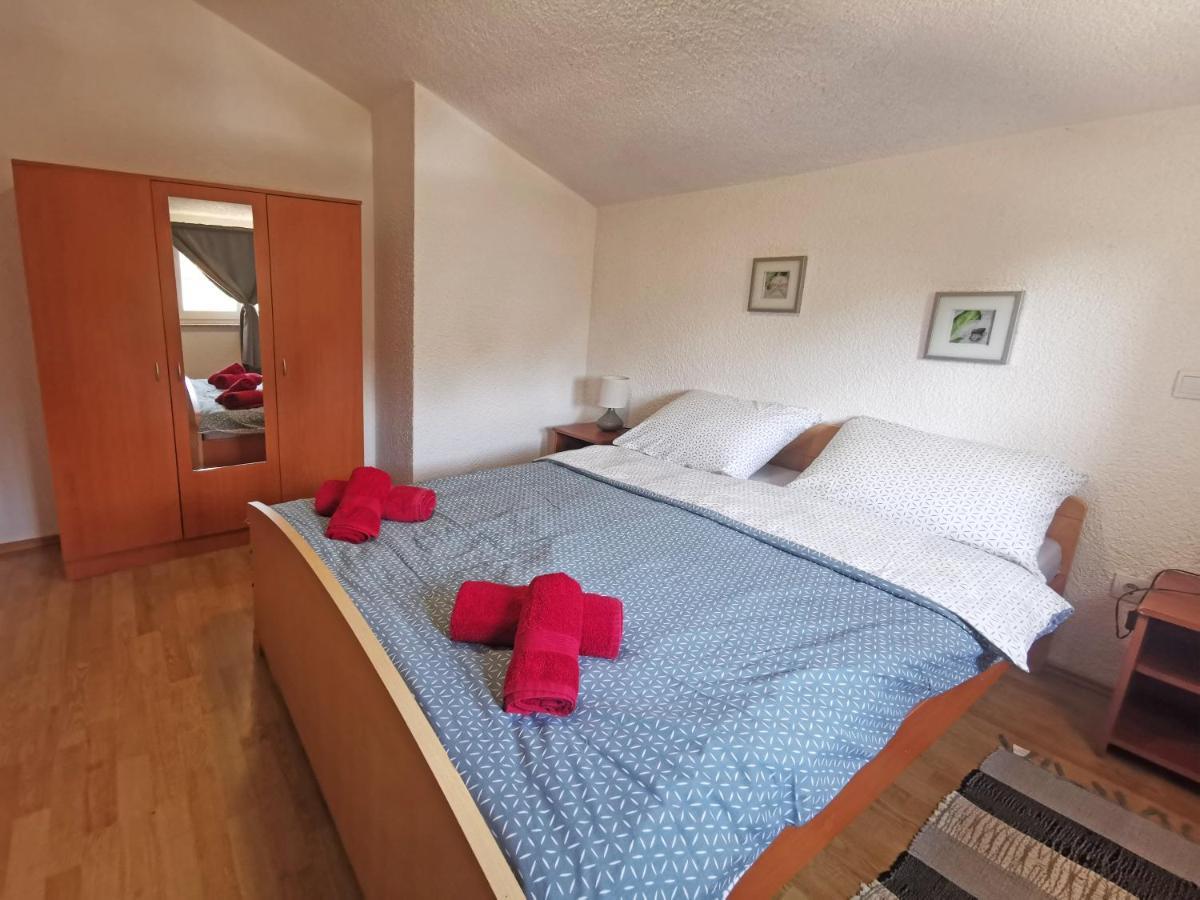 Apartman Luna Sveti Lovrec Pazenaticki Luaran gambar