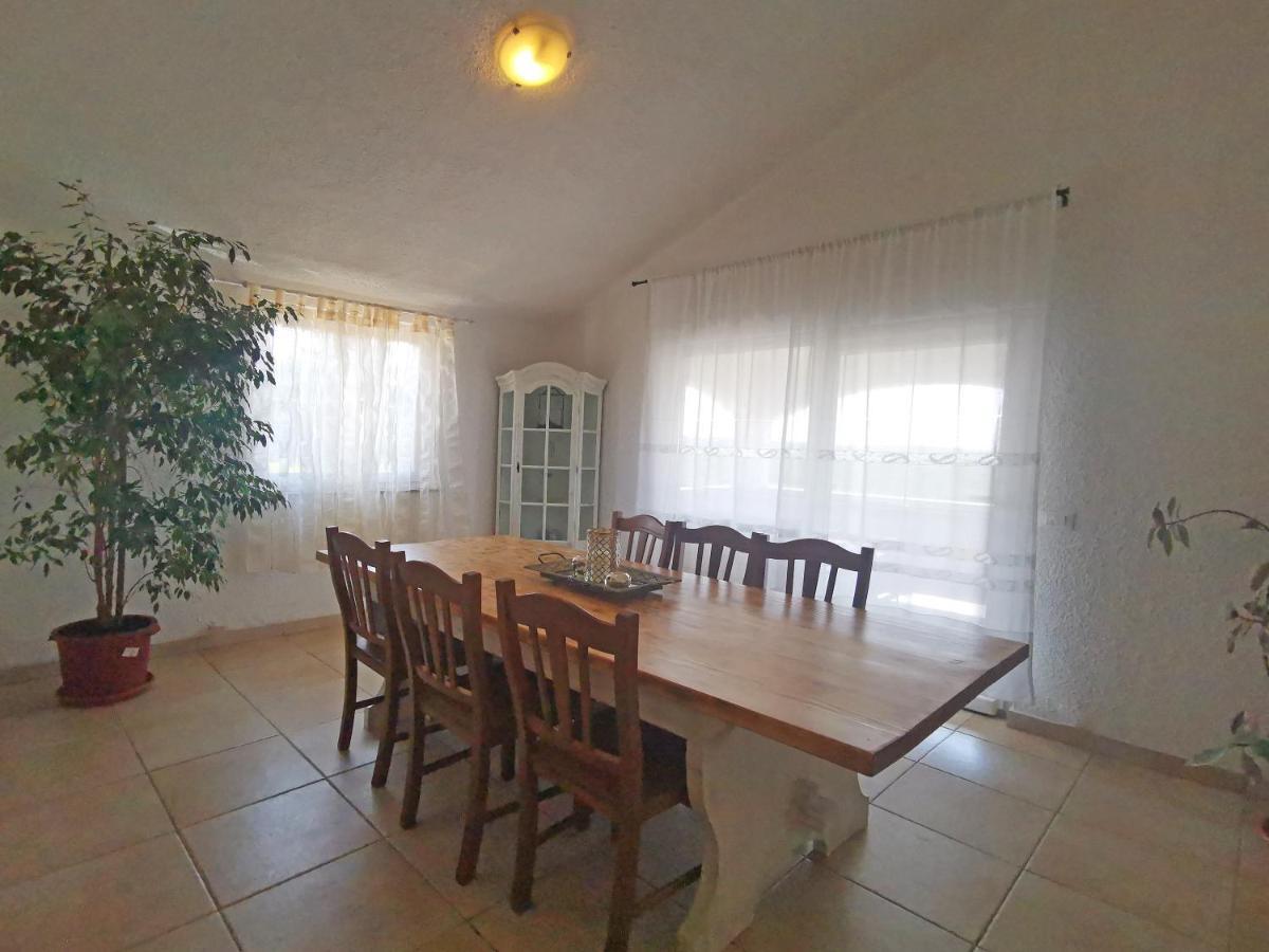 Apartman Luna Sveti Lovrec Pazenaticki Luaran gambar